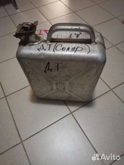 Канистра 20л