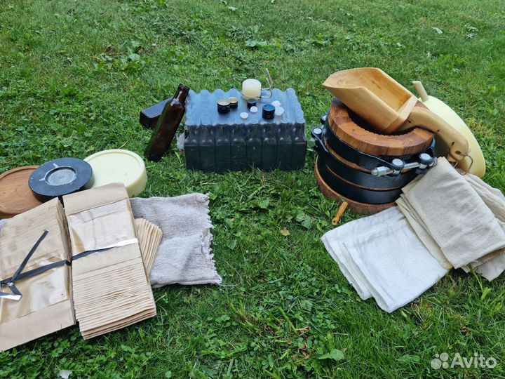 Пресс с гидроцилиндром и гидронасосом на 30 тонн