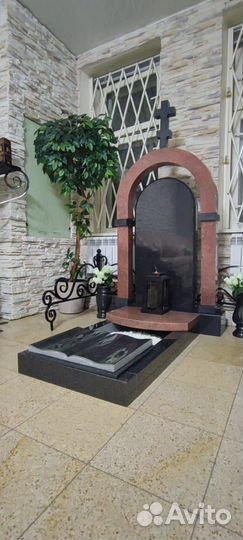 Эксклюзивный памятник Часовня