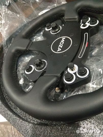 Комплект Moza R9V2 + руль CSV2 + крепление