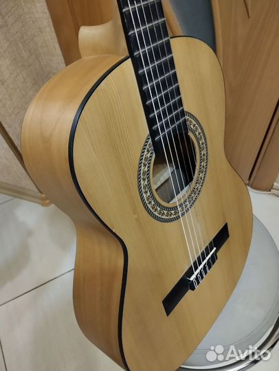 Классическая гитара Кремона 201 ор 3/4