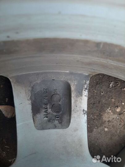 Диски R15 5на112 Шкода оригинальные
