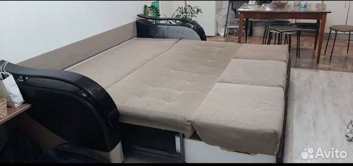 Продам диван