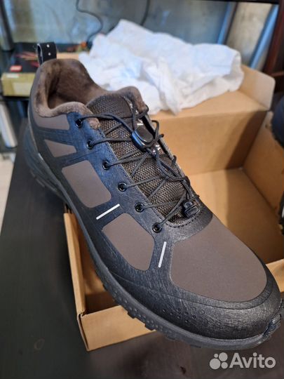 Кроссовки мужские 43 размера