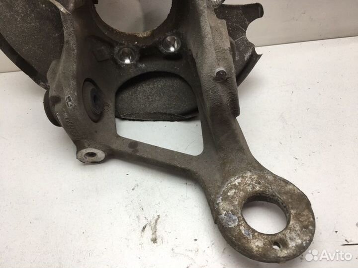 Кулак задний левый Audi A5 3.0 TDI 2008