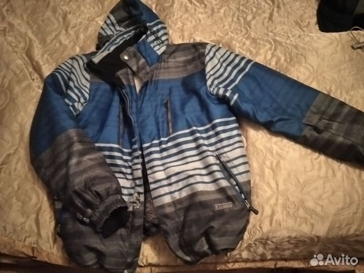 Продам горнолыжную куртку