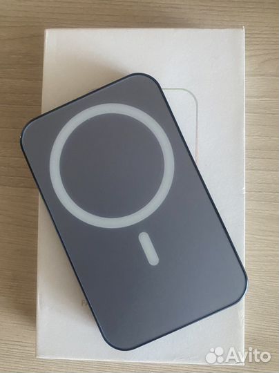 Внешний беспроводной аккумулятор iPhone