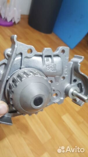 Помпа SKF Logan1,Ларгус