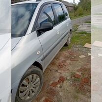 Hyundai Matrix 1.5 MT, 2004, 285 561 км, с пробегом, цена 350 000 руб.