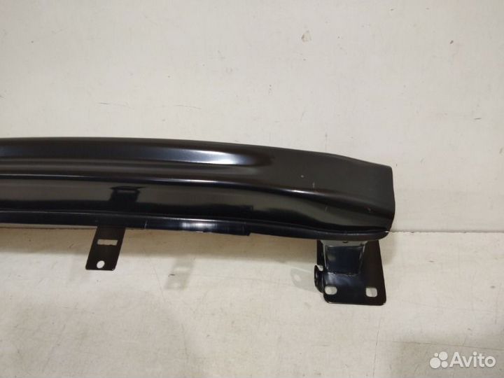 Усилитель бампера передний Volkswagen Polo 5