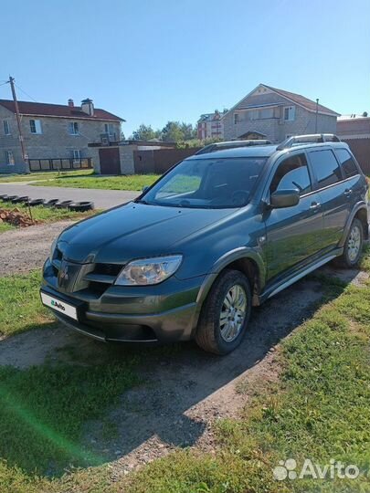 Mitsubishi Outlander 2.4 AT, 2006, 240 000 км