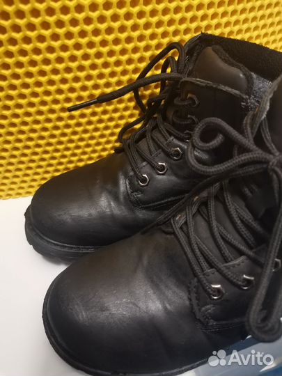 Ботинки для мальчика р. 33