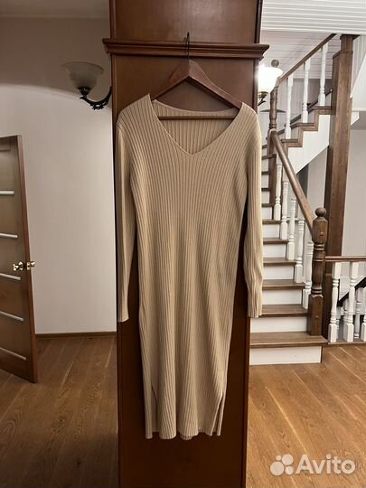 Трикотажное платье