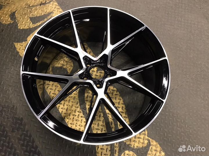 Эксклюзивные диски R22 на Genesis. infinity, lexus