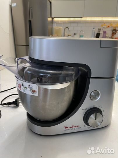 Кухонный комбайн-миксер