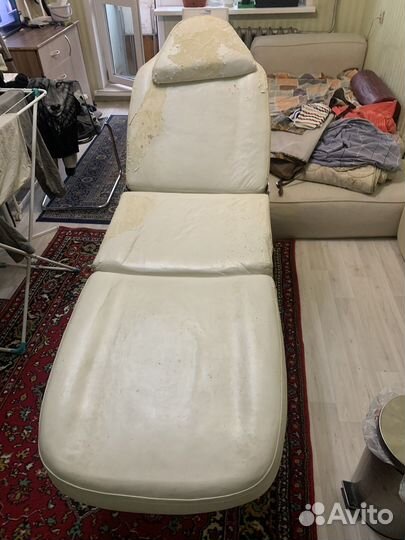 Массажный стол