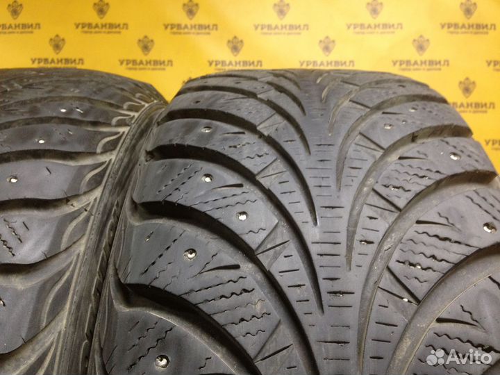 Goodyear UltraGrip Extreme 225/60 R17 99T