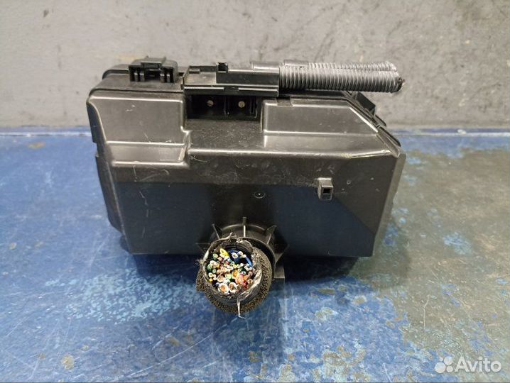 Блок предохранителей Honda Cr-V 4 RM