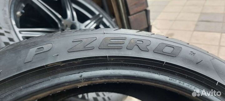 Pirelli P Zero 295/30 R20