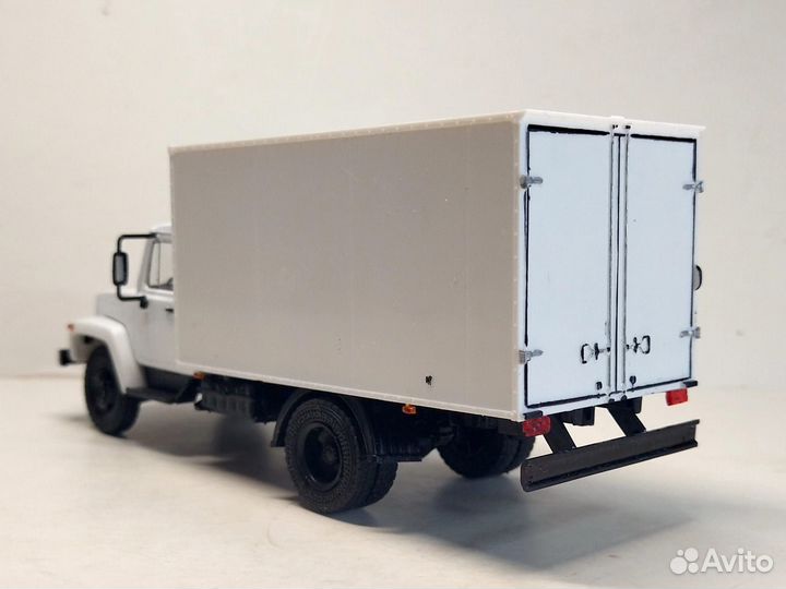 Газ 3307