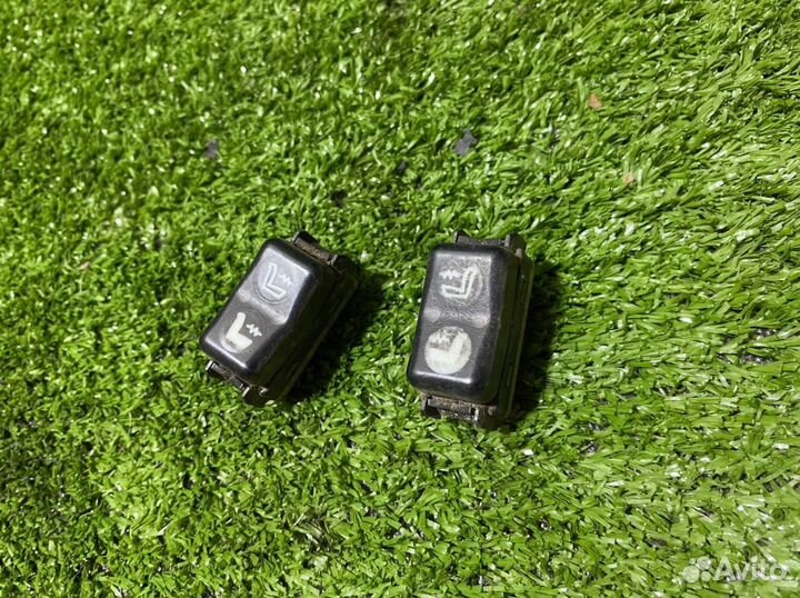 Кнопки подогрева сидений Mercedes E-class W210