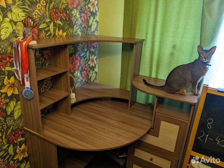 Стол компьютерный угловой