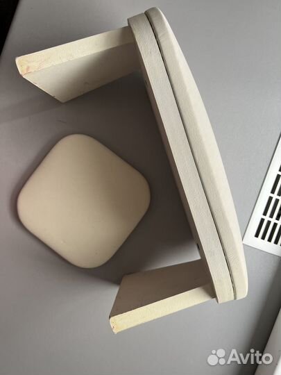 Прдставка и подлокотник