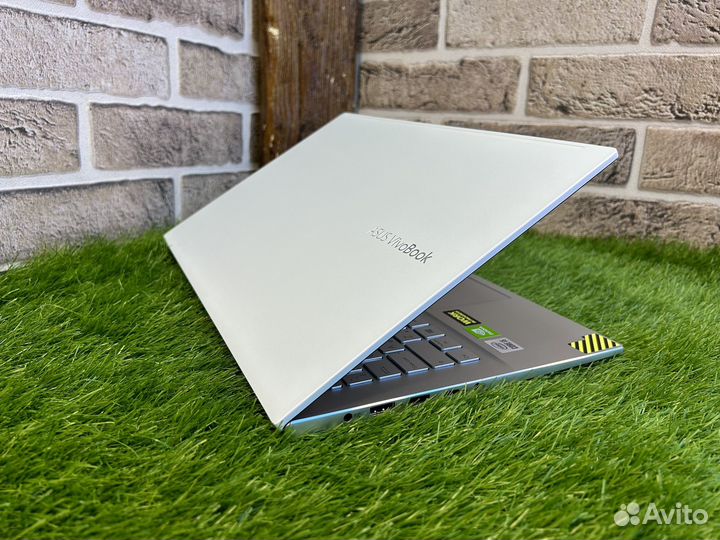 Новый металлический Asus i5-10Gen/MX350/8/512