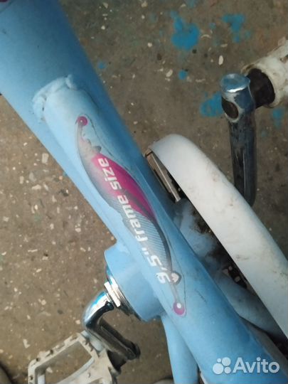 Детский трехколесный велосипед бу