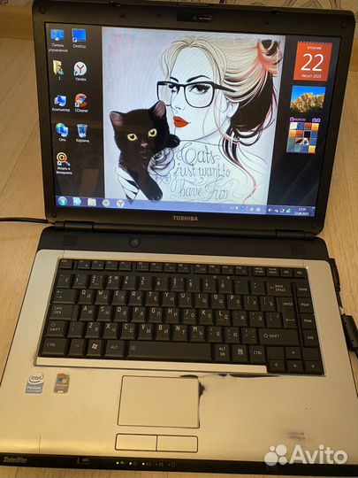 Ноутбук toshiba