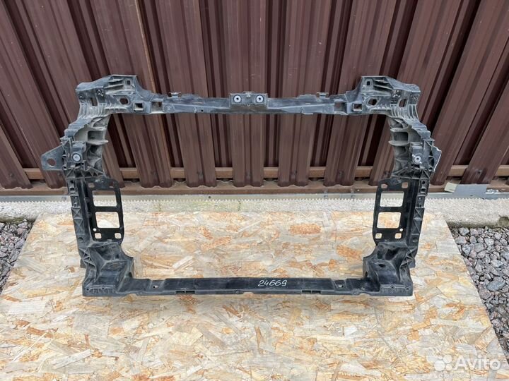 Панель передняя Audi Q7 4M Audi Q8