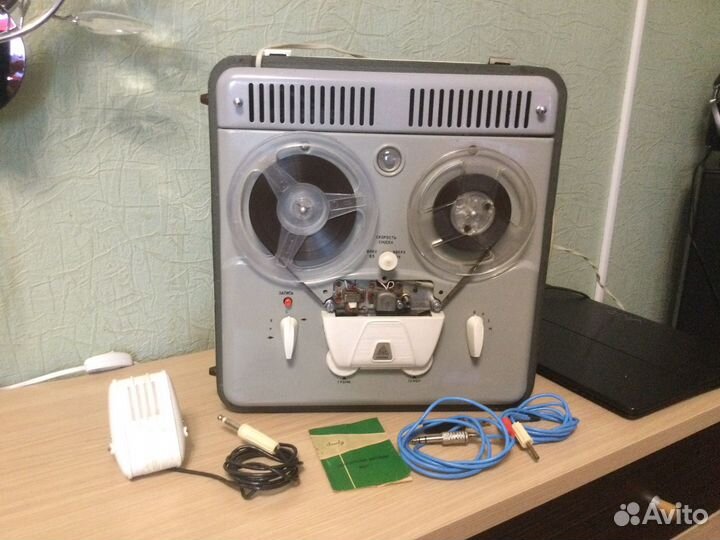 Катушечный магнитофон яуза-5