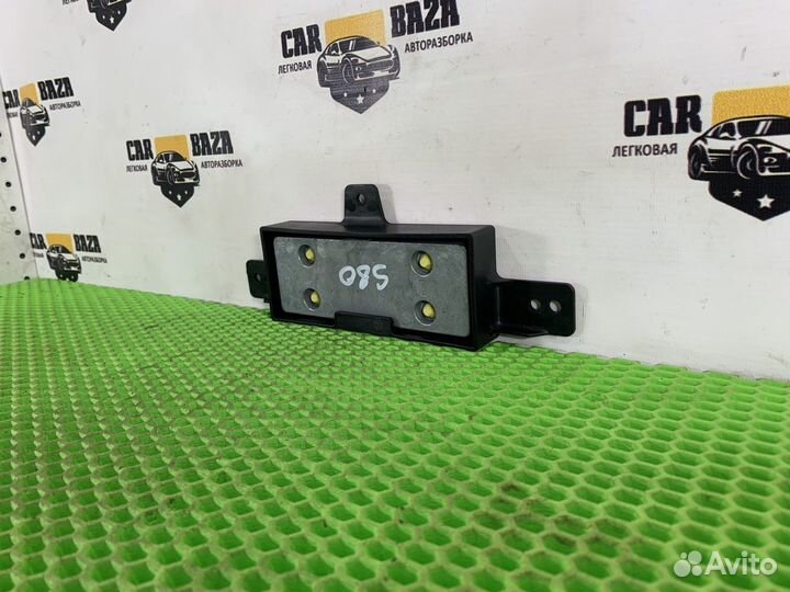 Балансир крышки багажника Volvo S80