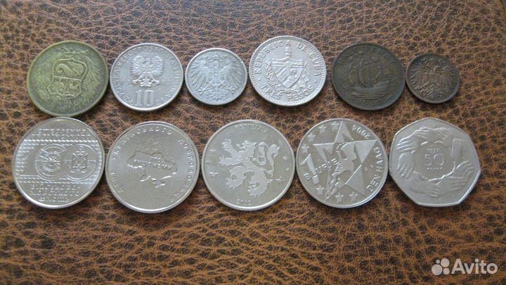 Иностранные наборы монет