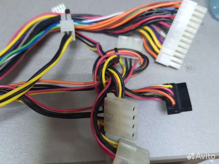 Бп 350ватт тяжёлый чёткий