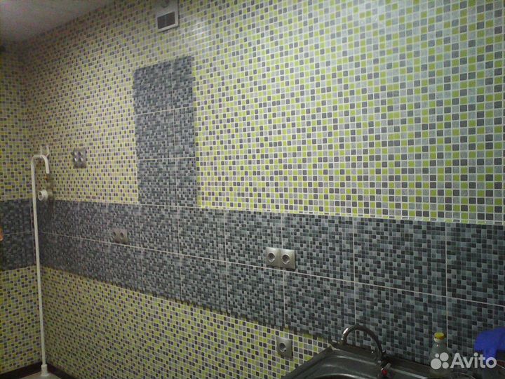 Фартук на кухню из плитки.Мастер-плиточник