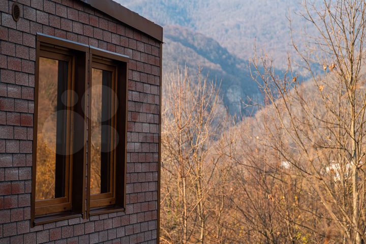 Дом 62 м² на участке 5 сот.