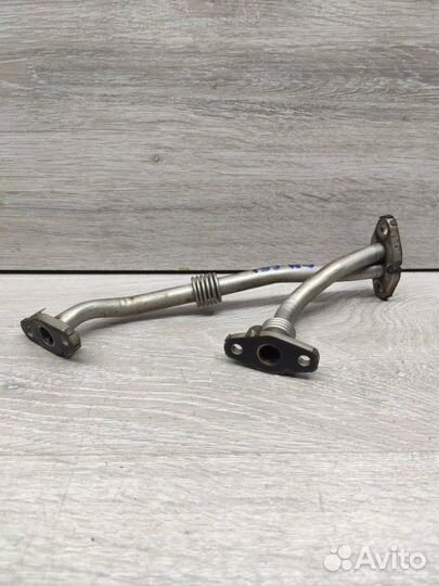 Трубка подачи масла в турбину Mercedes E-Class