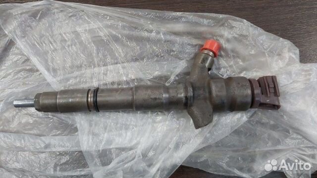Форсунка топливная Toyota Land Cruiser Prado 150