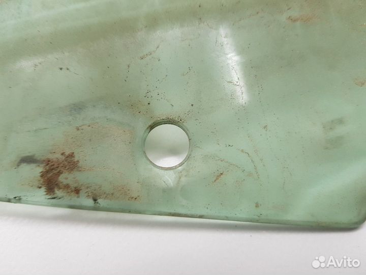 Стекло переднее левое (Peugeot 206)