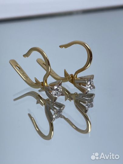 Золотые серьги с бриллиантами 0.52 ct. 3/3A