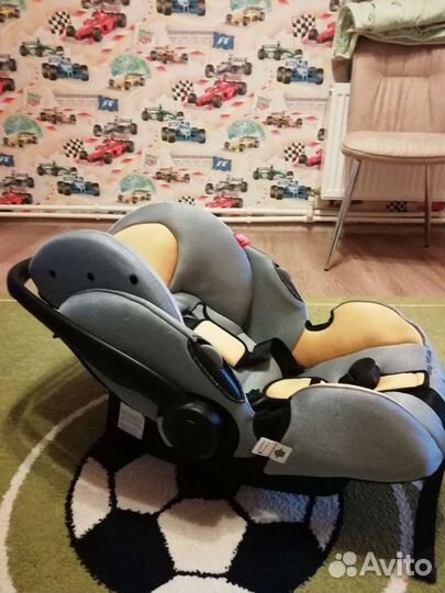 Автокресло recaro young profi plus