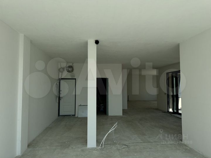 3-к. апартаменты, 185 м², 1/3 эт.