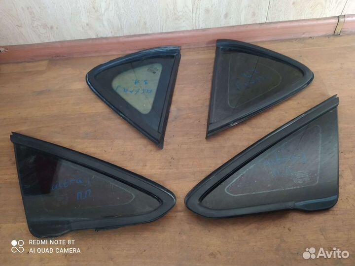 Форточка Opel Astra J