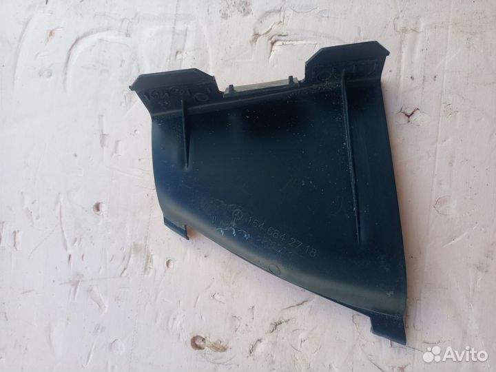 Накладка задняя левая Mercedes Benz Ml W164