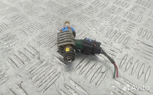 Форсунка бензиновая lexus GS 3 (HAD02B704)