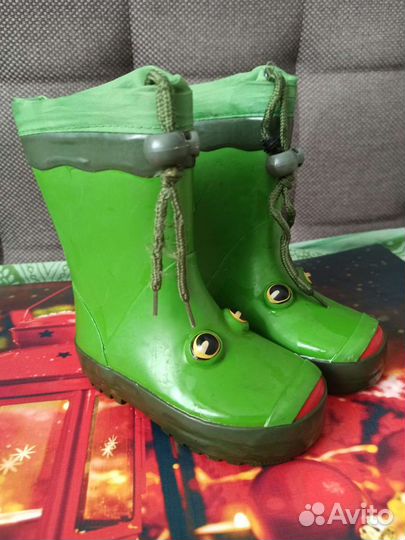 Резиновые сапоги