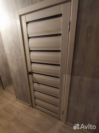 Дверь межкомнатная 800 с коробкой бу