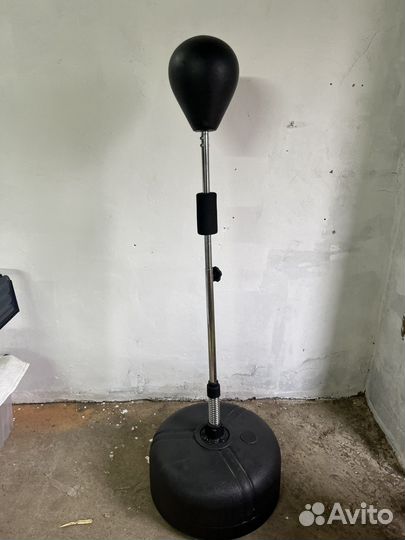 Боксерская груша напольная