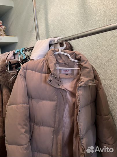 Пуховик и шарф